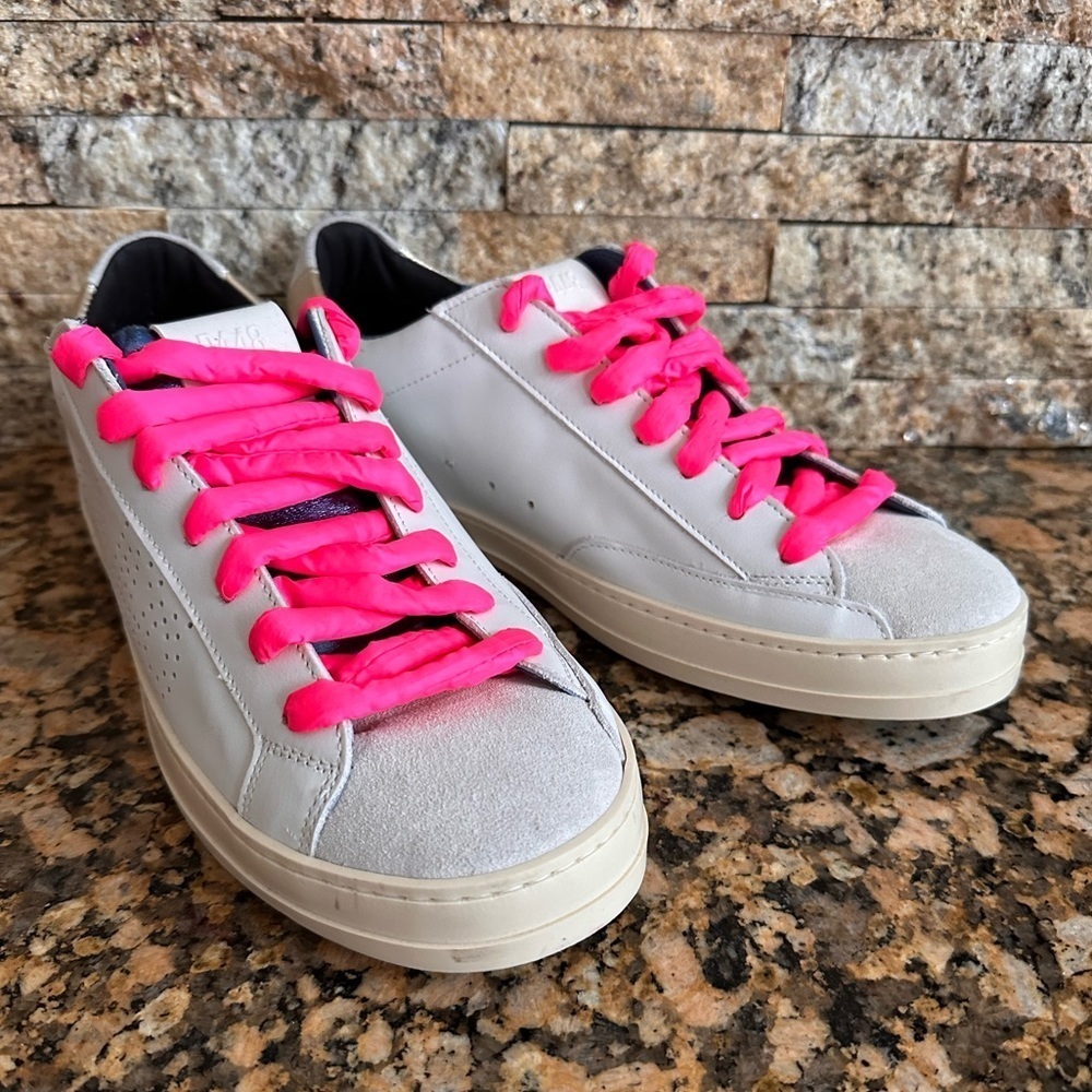 P448 John Sneaker